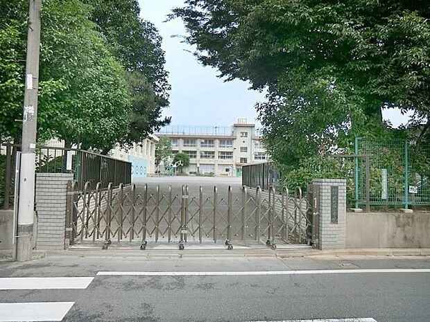 小学校 950m 練馬区立北町西小学校