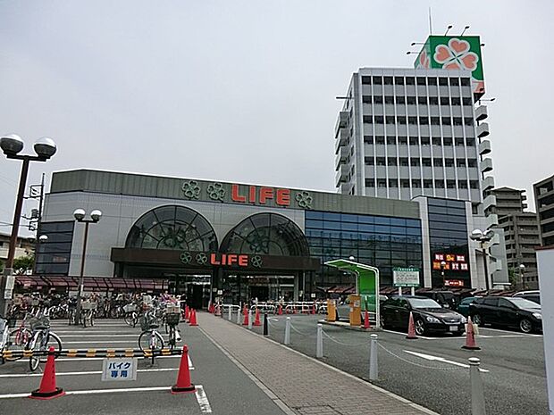 スーパー 1100m ライフ平和台店