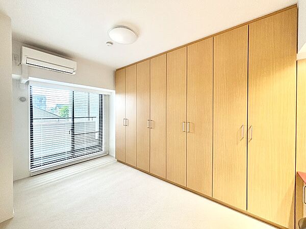爽やかな日差しがお部屋全体を優しく包み込んでくれます