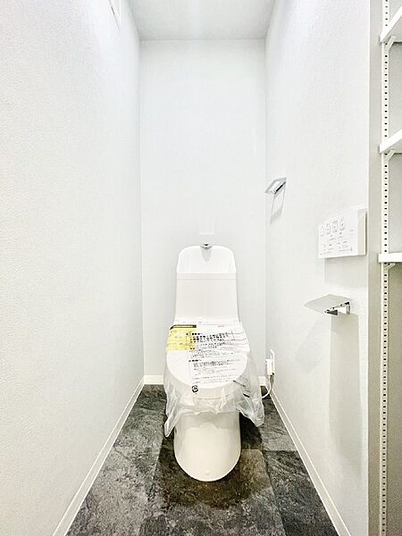 清潔感のあるトイレ 　