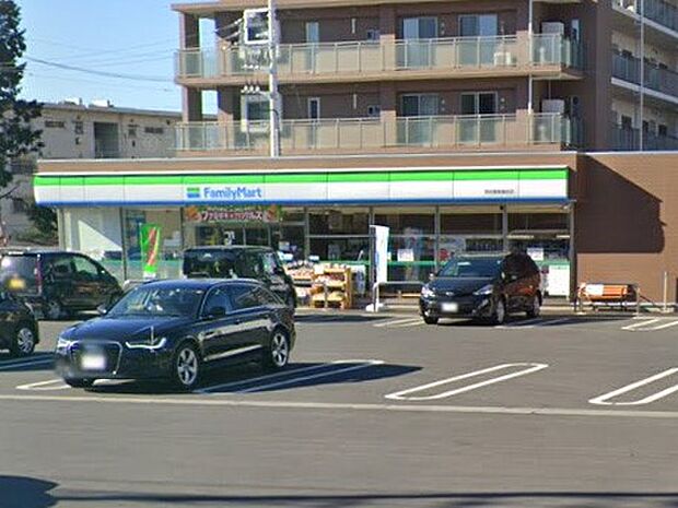 コンビニ 500m ファミリーマート 野田警察署前店