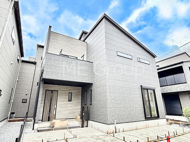 暮らしやすさと居心地の良さにこだわったシンプルで飽きのこないデザイン！