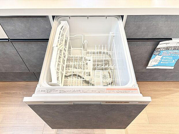 面倒なお片づけは食洗機にお任せ!家事の負担が減って、時間にも気持ちにもゆとりができます。