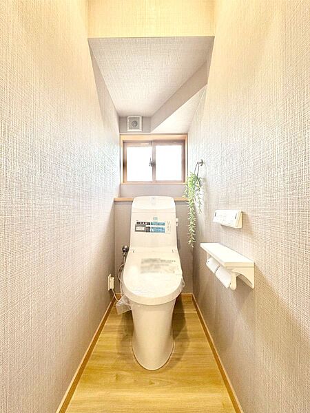 トイレは1階と2階それぞれに配置されていてとても便利です。