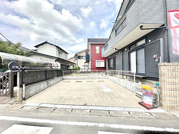 生活に欠かせない駐車スペース。
