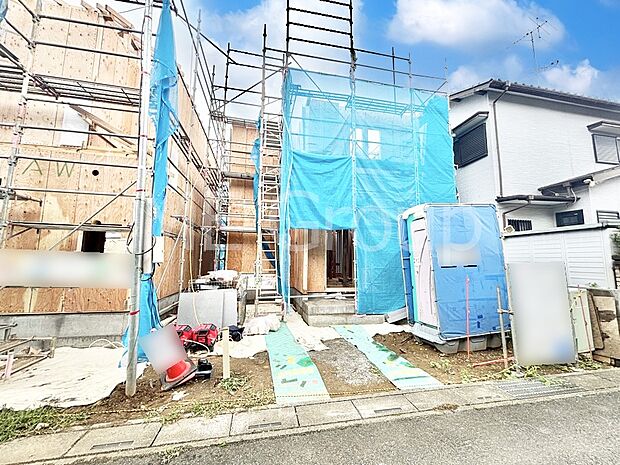 溢れる陽光でご家族の笑顔も輝く