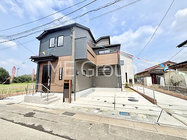 洗練された外観、上質な住空間が広がる室内は永く安心して過ごせる住居です。