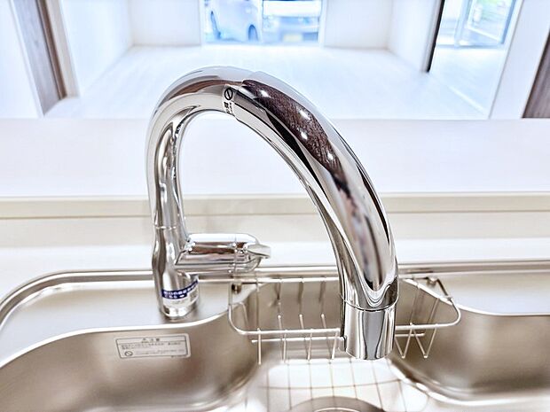 水栓に触れずに吐止水ができるタッチレス水栓