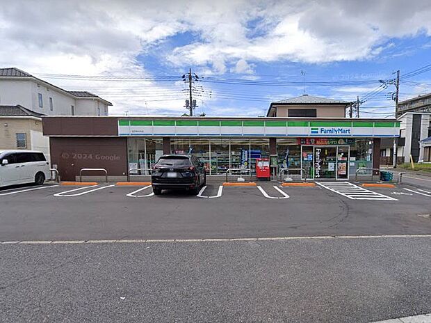 コンビニ 300m ファミリーマート 松戸柿の木店