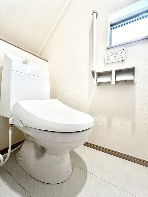 トイレは1階と2階それぞれに配置されていてとても便利です。 