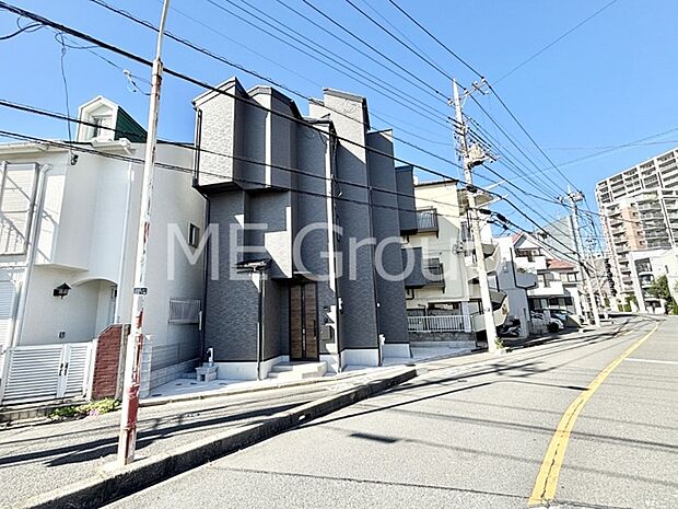 暮らしやすさと居心地の良さにこだわったシンプルで飽きのこないデザイン !
