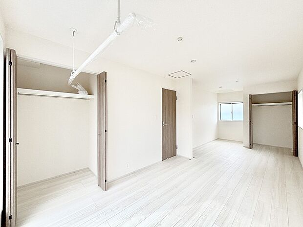 将来は2部屋にすることもできますね。お年頃になったら夢の個室にチェンジ！