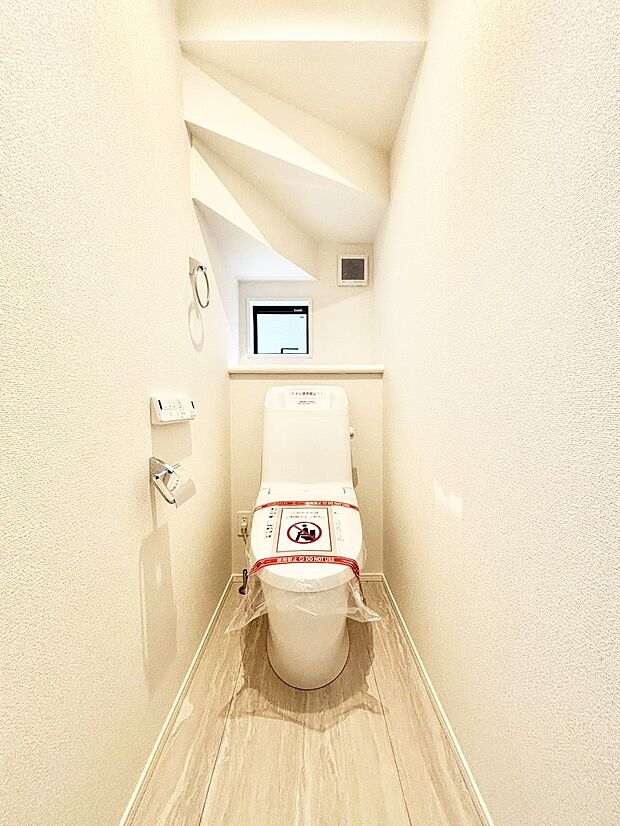トイレは1階と2階それぞれに配置されていてとても便利です。