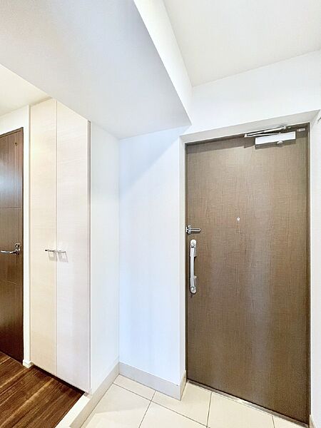 家族の帰宅やお客様をあたたかく迎える玄関