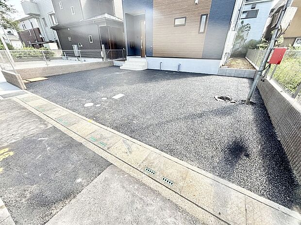 生活に欠かせない駐車スペース。