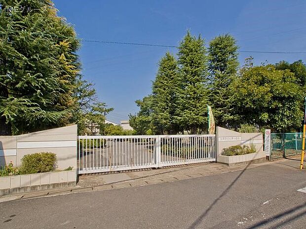 小学校 179m 北葛飾郡杉戸町立杉戸小学校
