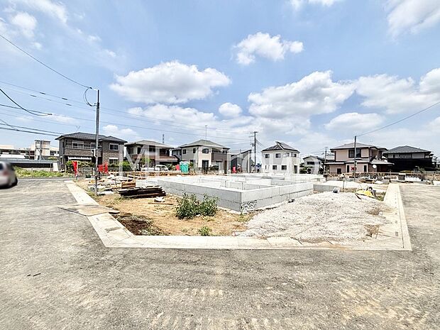 陽光と開放感に恵まれた角地。ここから始まる新生活を応援いたします!