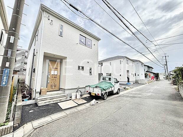 たっぷりの陽光と開放感に包まれる明るい住まい