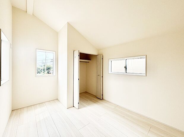 収納が充実しているので居住スペースを広々使えます