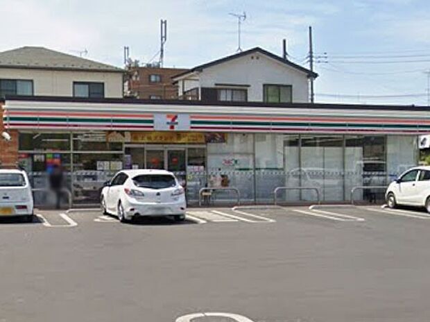 コンビニ 300m セブン-イレブンさいたま堀崎町店
