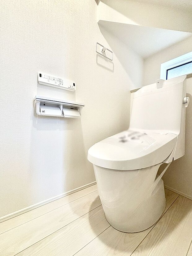 トイレは1階と2階それぞれに配置されていてとても便利です。