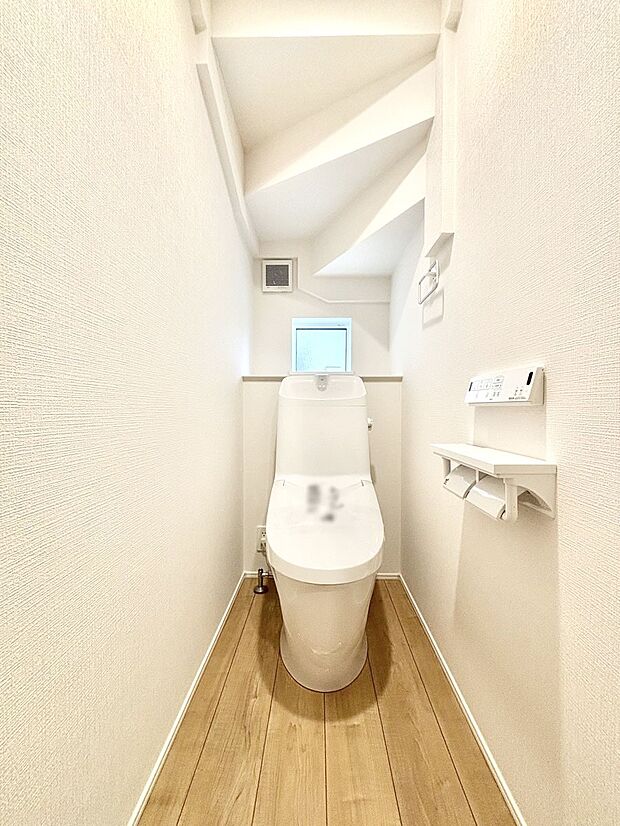 トイレは1階と2階それぞれに配置されていてとても便利です。 