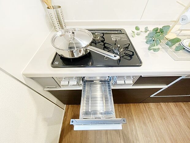 三口ガスコンロでお料理が一気にはかどりそう。