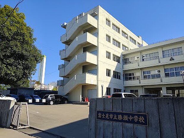 中学校 1400m 富士見市立勝瀬中学校