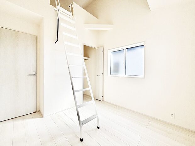 収納が充実しているので居住スペースを広々使えます