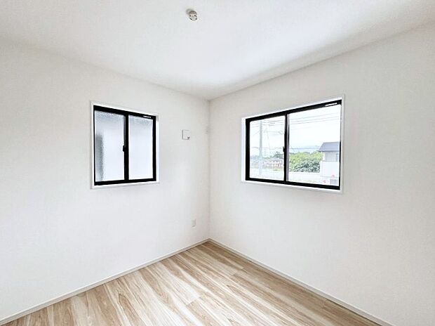 子ども部屋にぴったりの明るい空間。