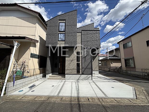 たっぷりの陽光と心地よい風が舞い込む住まい