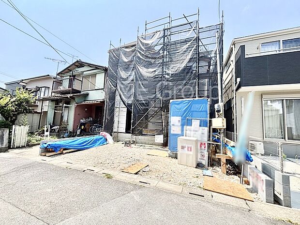 溢れる陽光でご家族の笑顔も輝く