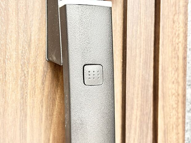 ラクラク開錠！スマートコントロールキー。