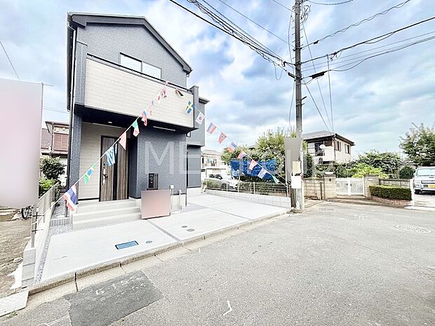 たっぷりの陽光と心地よい風が舞い込む住まい