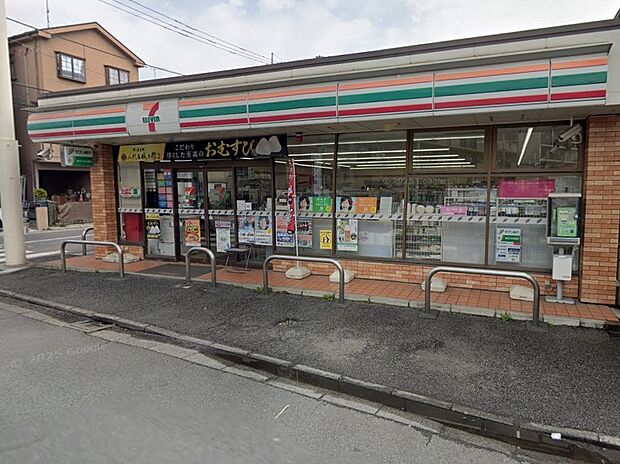 コンビニ 200m セブン-イレブン 川越岸町店