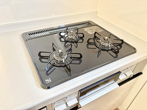 三口ガスコンロでお料理が一気にはかどりそう