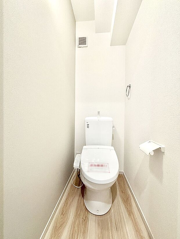 トイレは1階と2階それぞれに配置されていてとても便利です。