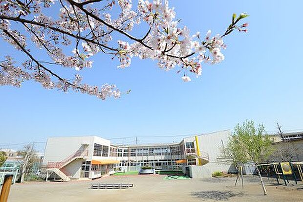 幼稚園・保育園 1040m 風早幼稚園