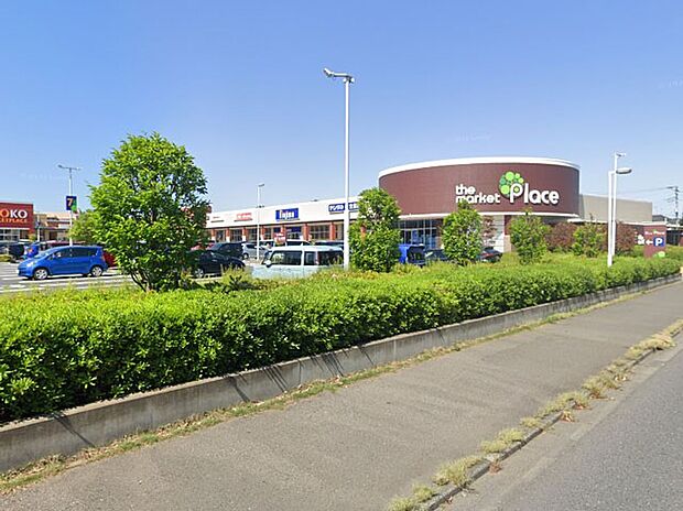 ショッピングセンター 1700m the-market-Place-川越的場