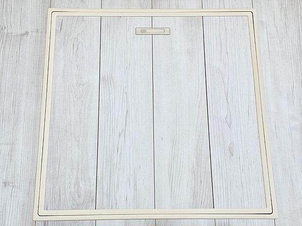 床下収納付き!日用品・非常用品の収納にも大活躍。