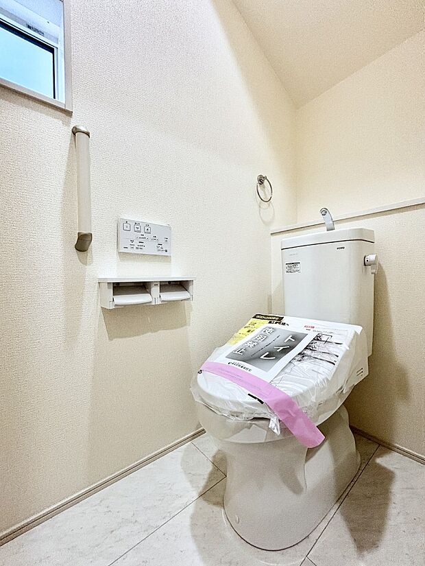 トイレは1階と2階それぞれに配置されていてとても便利です。