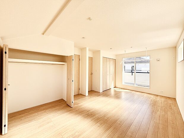 将来は2部屋にすることもできますね。お年頃になったら夢の個室にチェンジ!