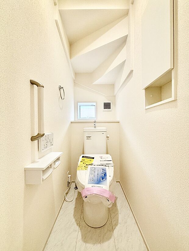 トイレは安心の2箇所!朝のバタバタも一安心です。