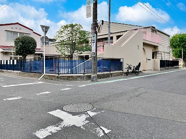 幼稚園・保育園 300m さいたま市日進保育園
