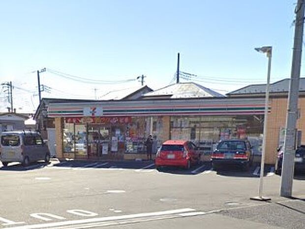 コンビニ 100m セブン-イレブン さいたま太田窪5丁目店