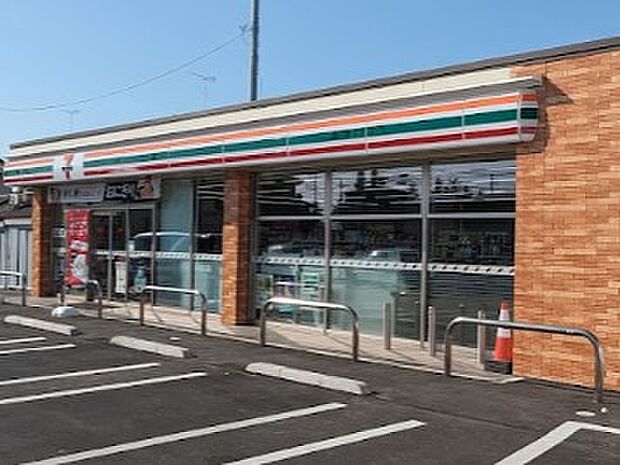 コンビニ 750m セブン-イレブン さいたま南中野北店