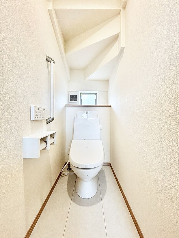 ウォシュレット付きトイレが1階と2階それぞれに配置されていてとても便利です。
