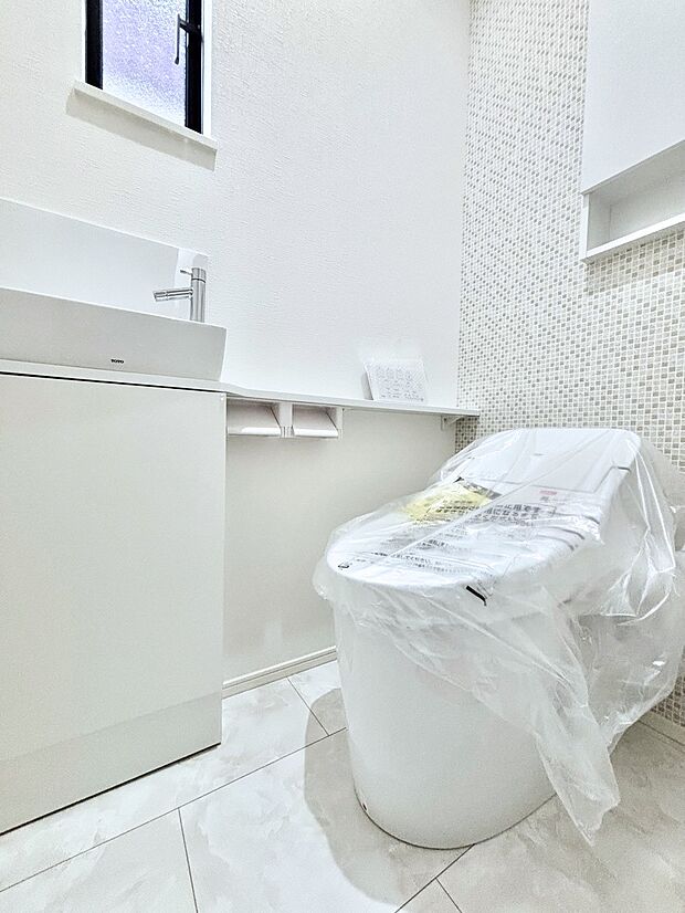 トイレは1階と2階それぞれに配置されていてとても便利です。 