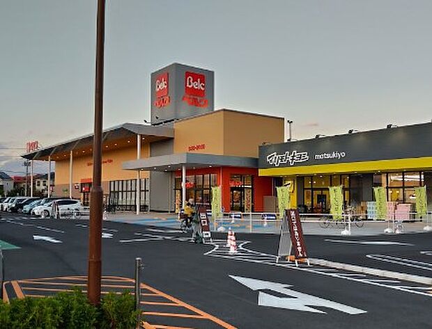 スーパー 950m ベルク 春日部梅田店