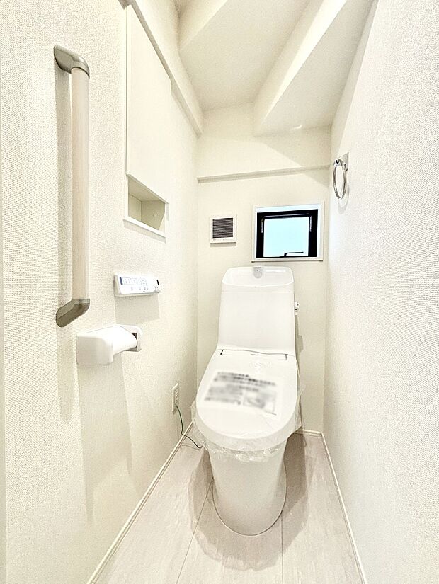 トイレは1階と2階それぞれに配置されていてとても便利です。 